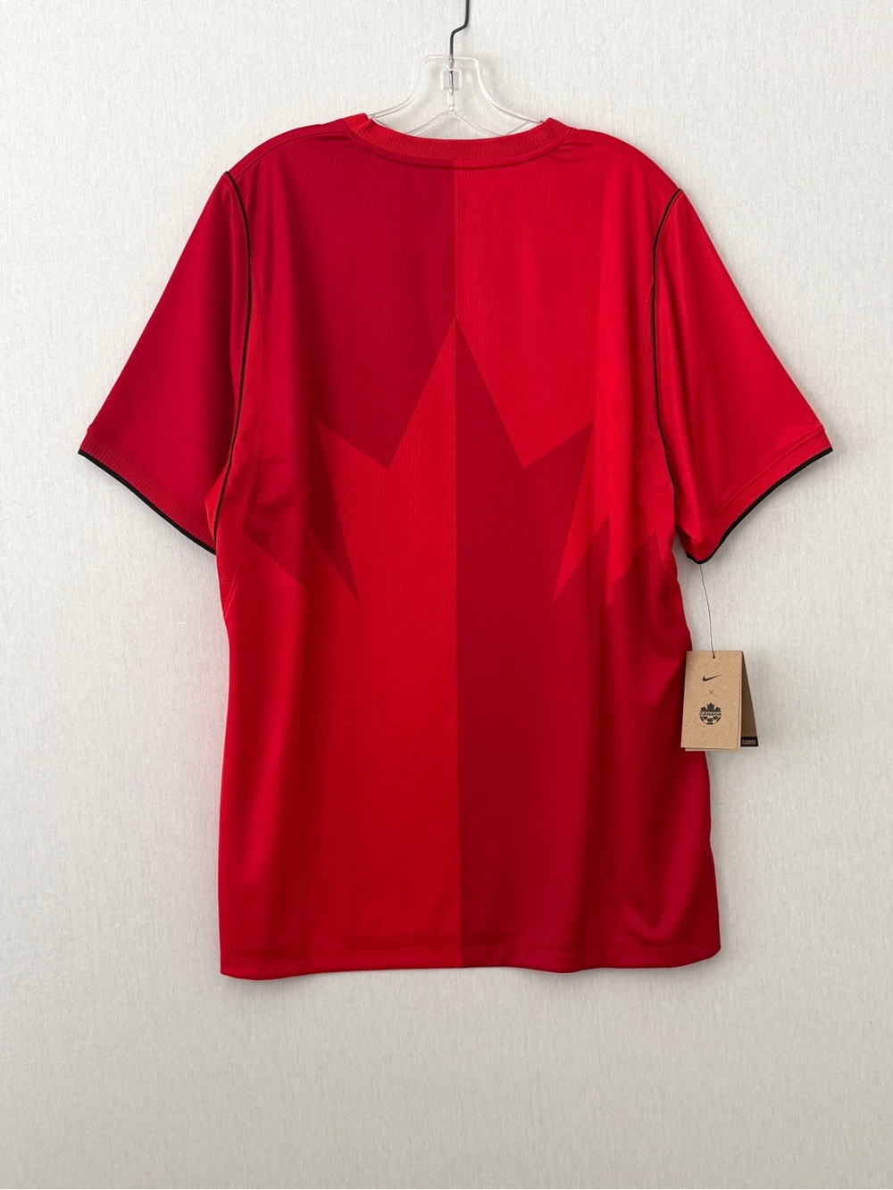 Canada Nike 2026 Stadium Home Men's Nike Dri-FIT Shirt - Picture 5 of 13